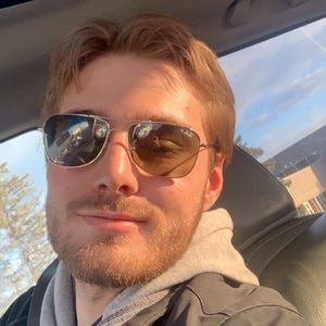 Meet your Posher, Rion